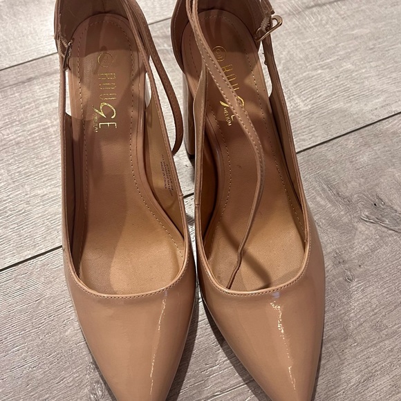 Ankle strap heels - Picture 2 of 8